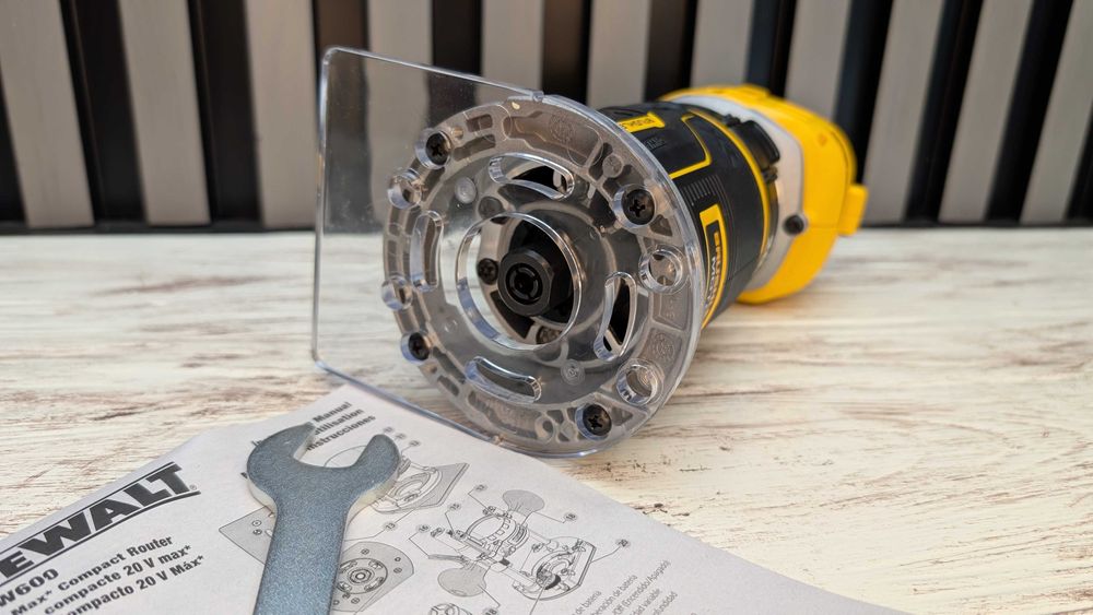 Безщіточний фрезер DeWalt DCW600 20V MADE IN MEXICO