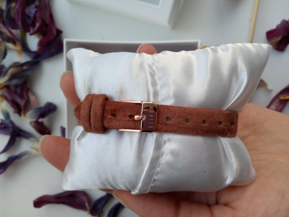 Подарунки годинник Mohito новий