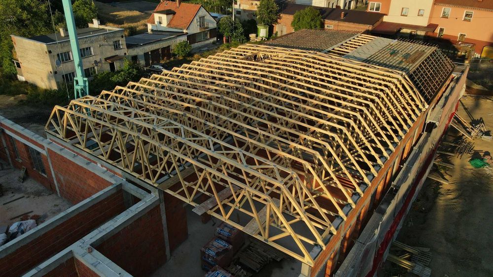 Dachy - Więźba dachowa CNC - C24 Drewno KVH, tartaczne, suszone