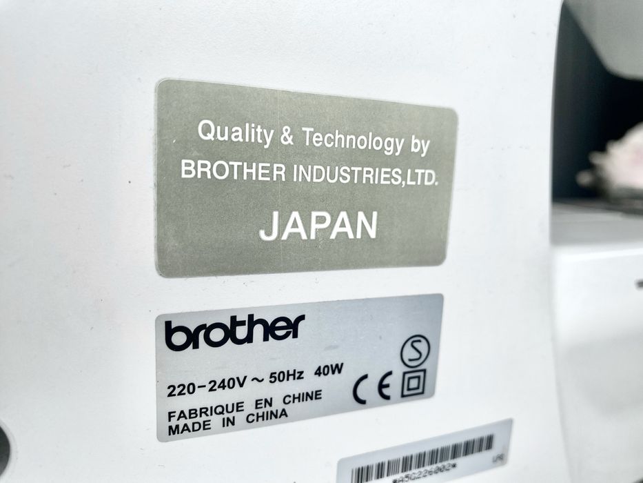 Maszyna BROTHER ES-2000 Computer - SPRAWNA