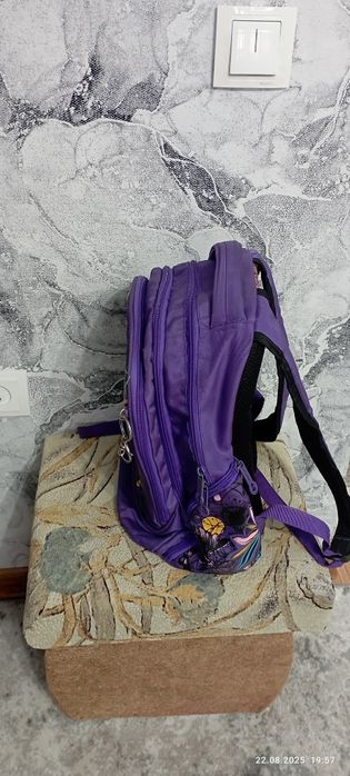 Рюкзак для дівчинки