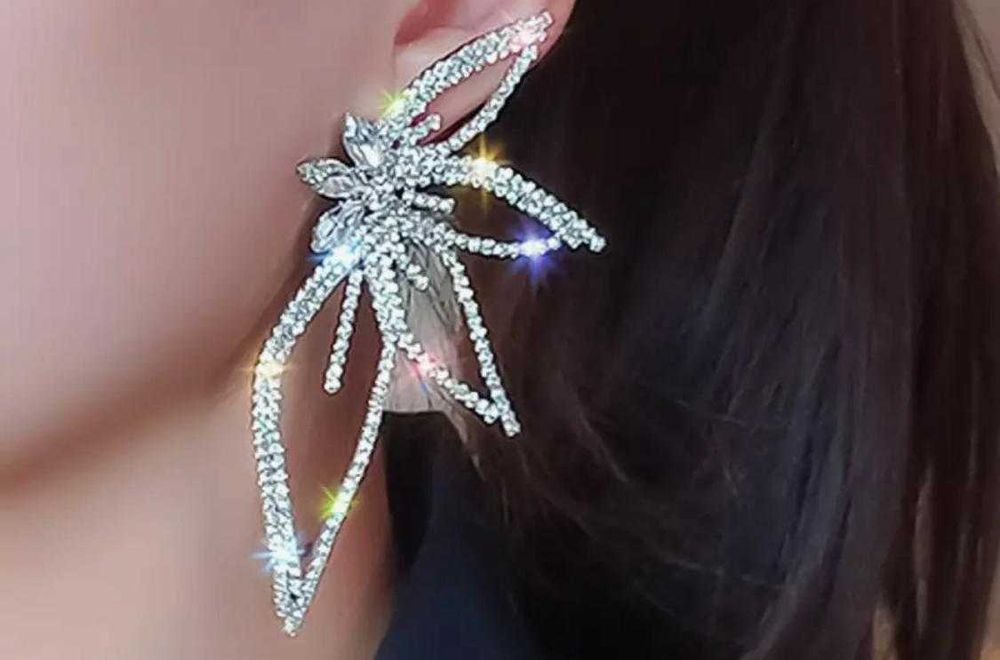 Brinco de Strass para Festa