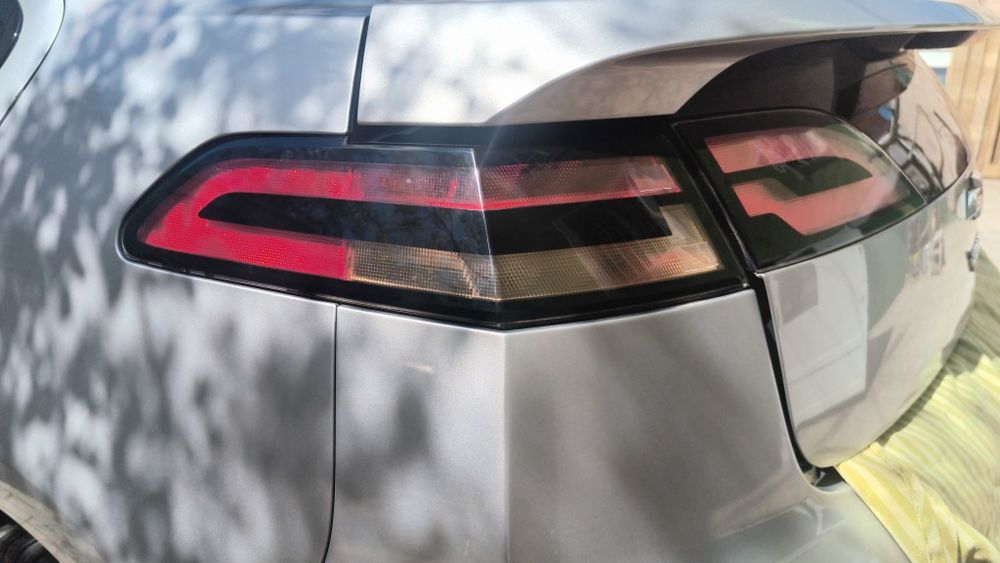 Ліхтарі задні Chevrolet volt 1 (жовтий поворот)