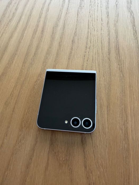Samsung Z Flip6 używany