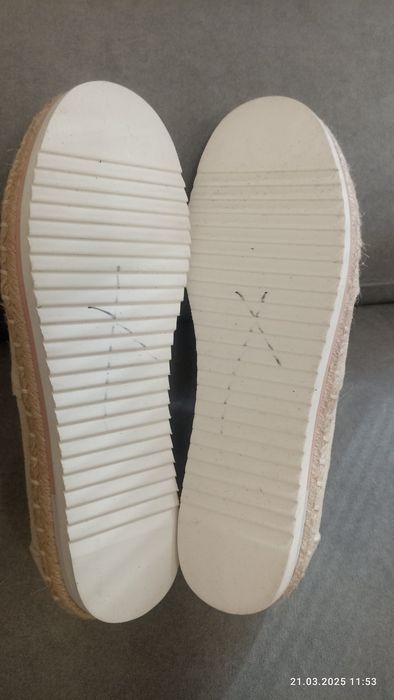 Еспадрильї Toms.