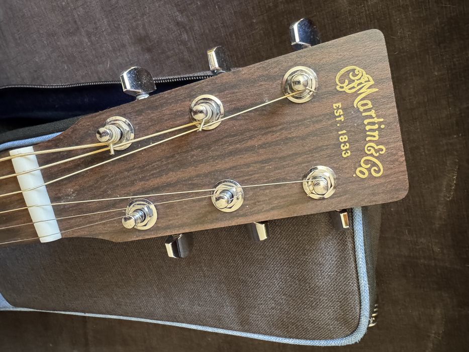 Guitarra martin DC-X2E