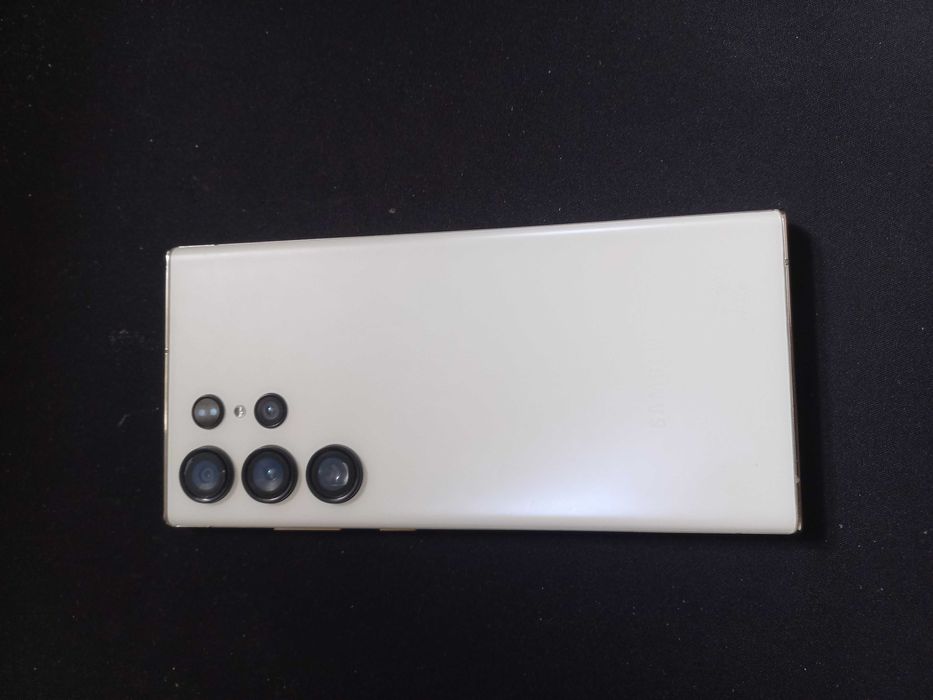 Samsung Galaxy S23 Ultra 5G 1TB.  Розбитий
