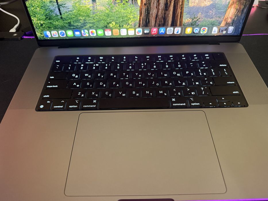 MacBook Pro 16 with M2 Pro 16/1TB