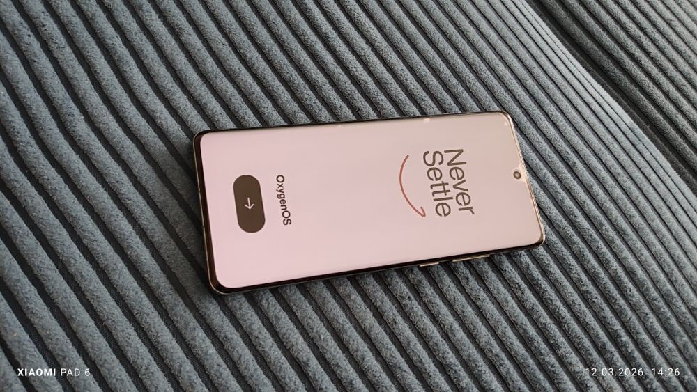 Smartfon one plus 12