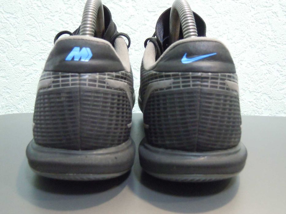 Футзалки сороконожки