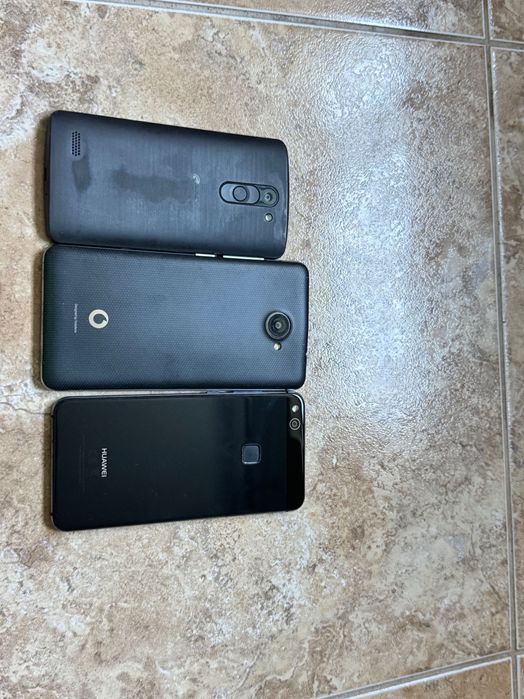 3 telemóveis usados a bom preço