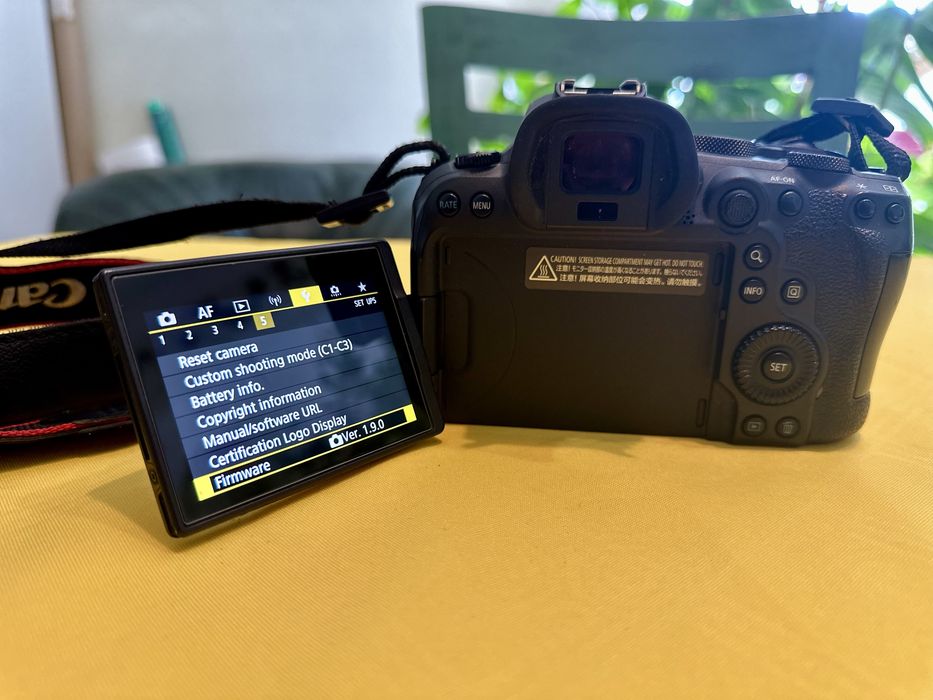 Canon R6 com caixa original