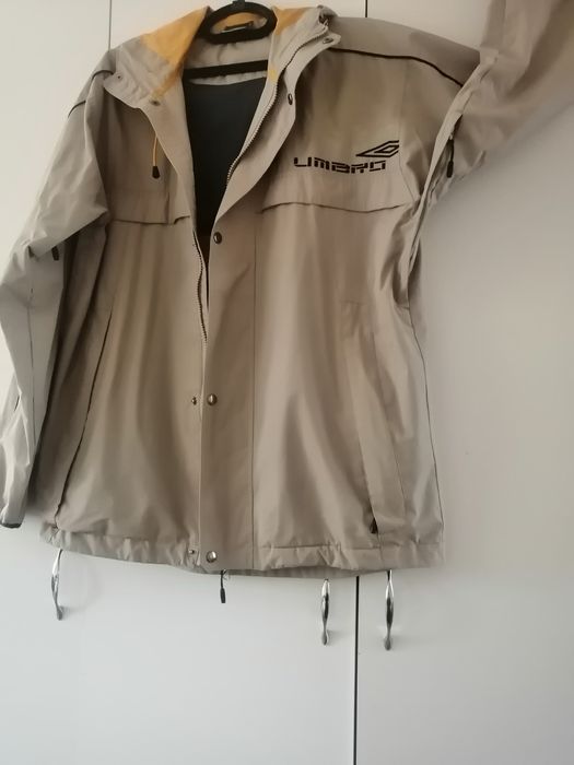 Куртка чоловіча винтажная Umbro М бежева