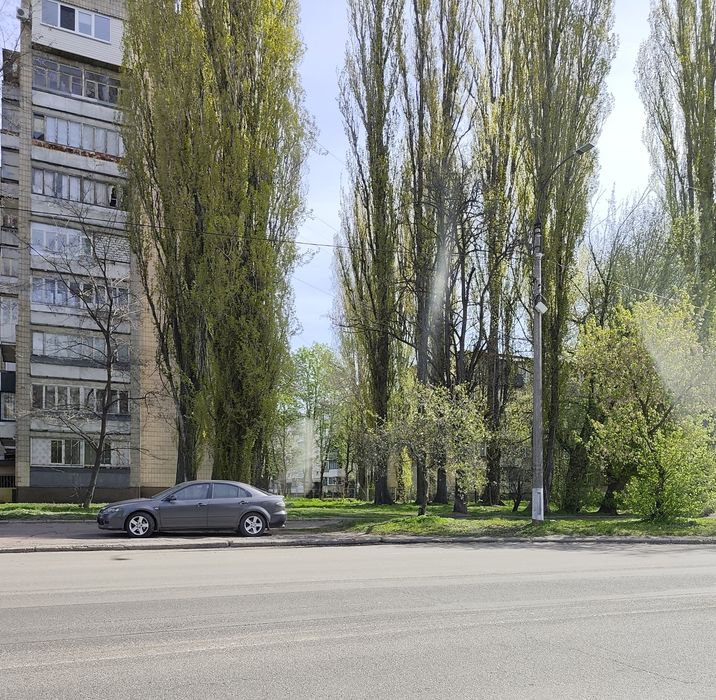Частина в 2х кімнатній квартирі.(Право власності)