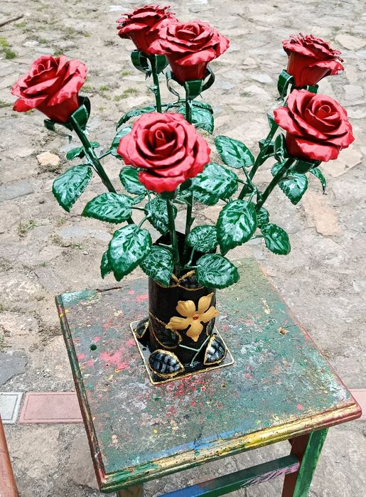 Ковані троянди ( металеві квіти, ковані рози, кованые розы)