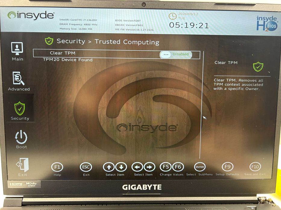 Ігровий ноутбук Gigabyte RC56 16" 165Гц i7-13620H 16GB DDR5 RTX 4060 NVMe SSD BIOS