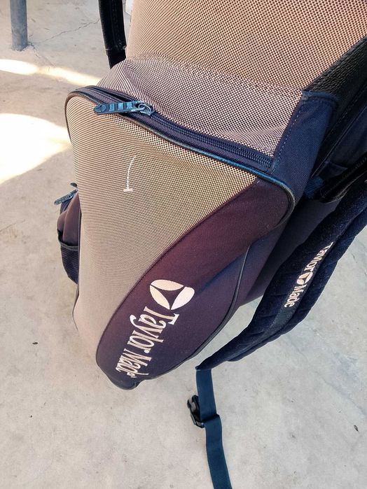 Saco golf taylormade em ótimo estado