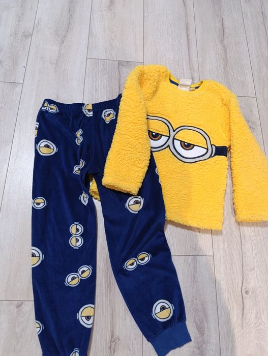 Dres  piżama Minionki 128
