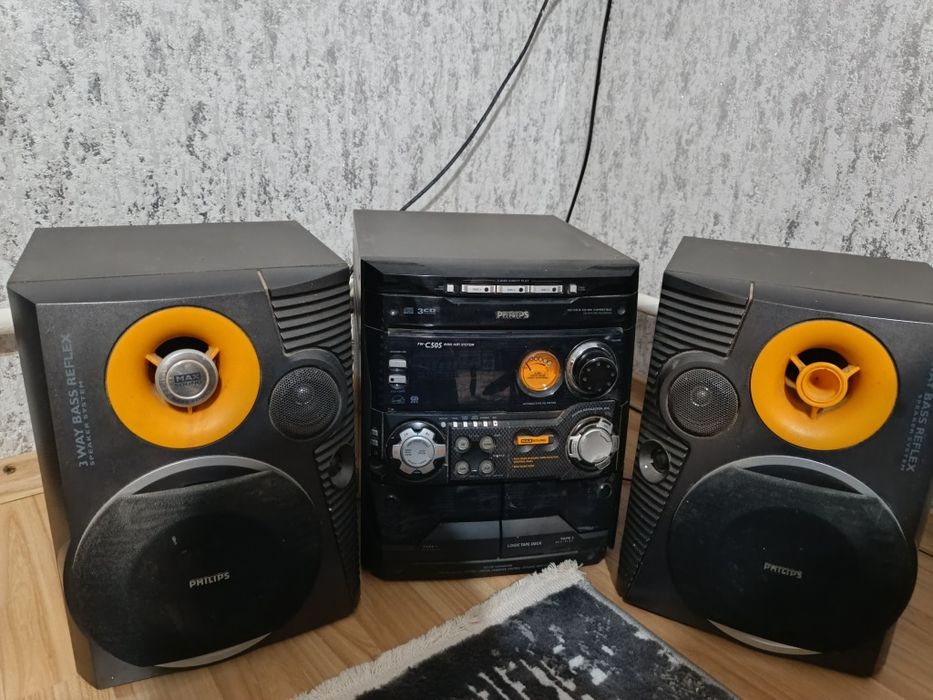 Музичний центр фірми Філіпс