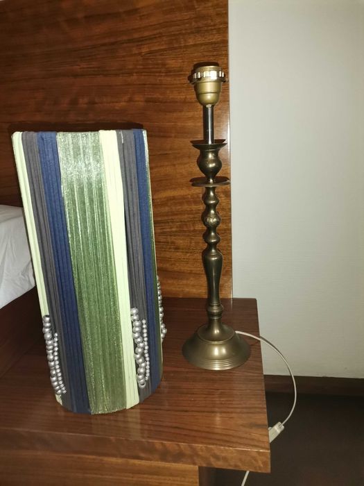 Conjunto de abajures (em seda) elegantes (novos)