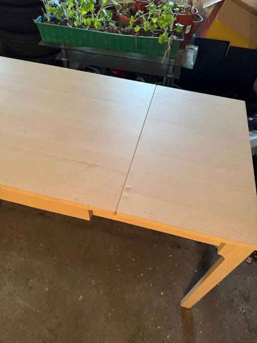 Stół rozkładany Ikea model EKEDALEN