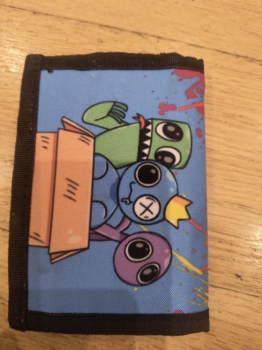 Sprzedam portfel "Rainbow friends"