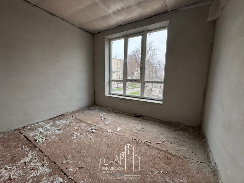 ЗНИЖКА центр міста, сучасний таунхаус