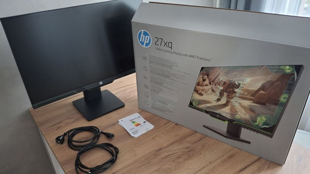 Monitor HP  27xq