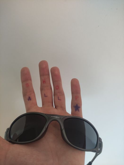 Óculos Juliet (Disponível envio à cobrança)