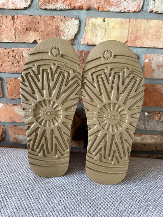 Buty Ugg Classic mini platform