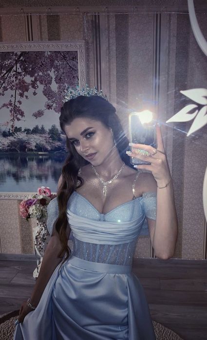 Вечірня/Випускна сукня