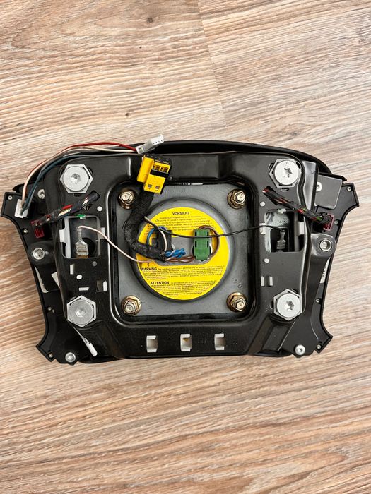 Продам на BMW X5 e53