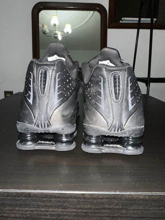 Sapatilha Nike shox R4