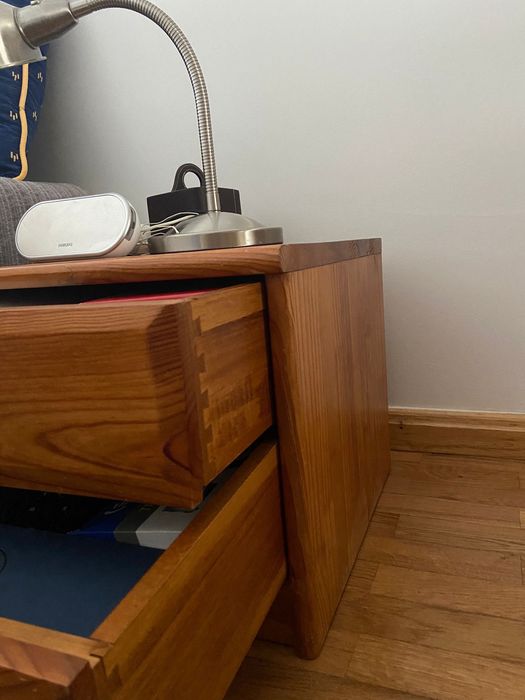 Conjunto de sala em pinho maciço