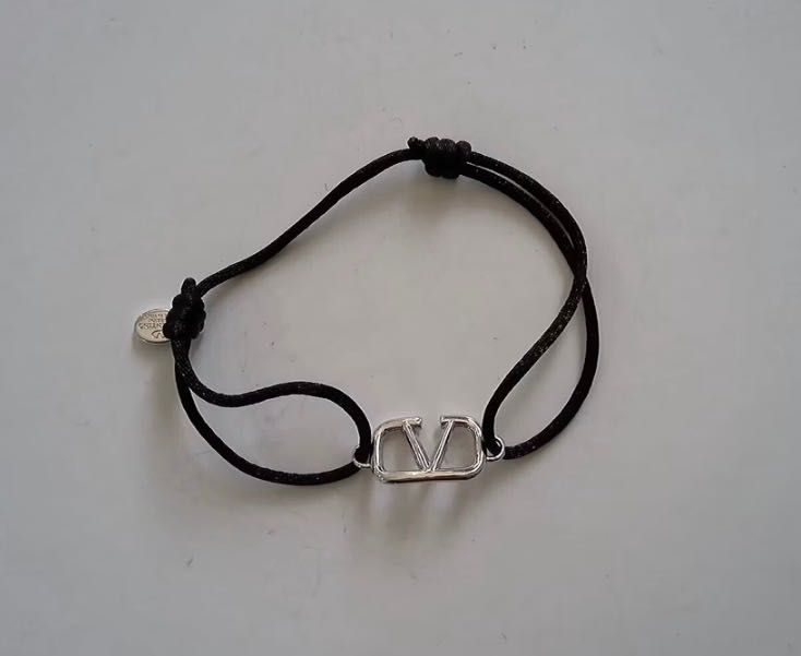 браслет валентино, bracelet Valentino logo
