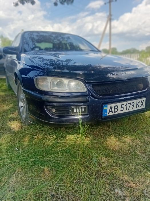 Продам Опель омега б 2.5 бензин 1998рокк