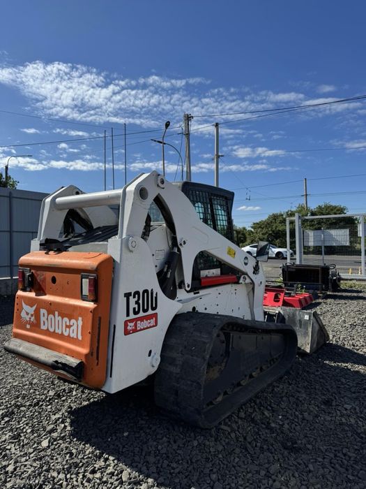 Гусеничний міні навантажувач Bobcat T300 High Flow. З ПДВ.