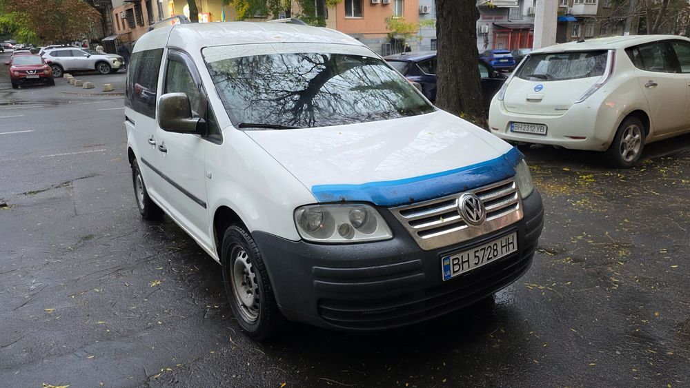 Volkswagen caddy 2005г 1.9