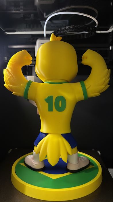 Canarinho Pistola - Figura 3D Brasil Seleção (com base)