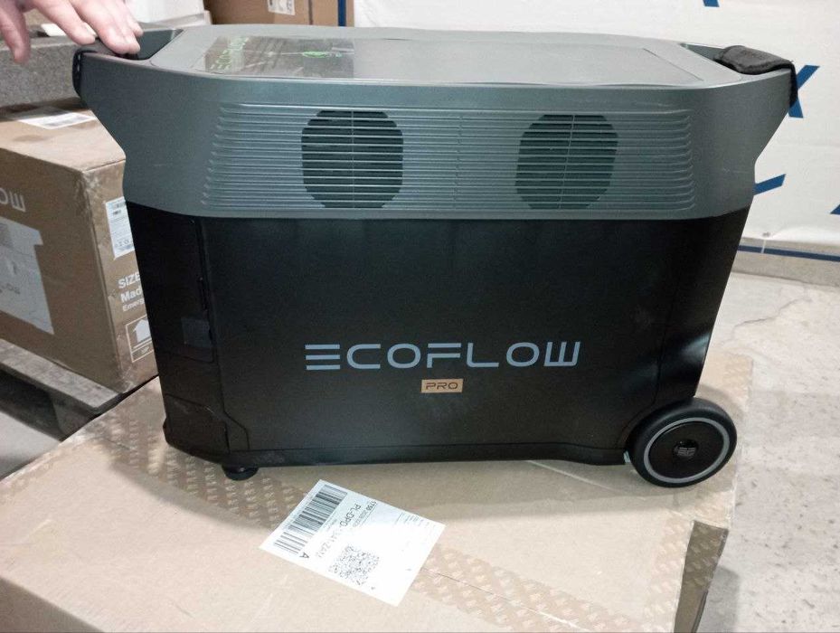 Зарядна станція EcoFlow Delta Pro  3600Wh