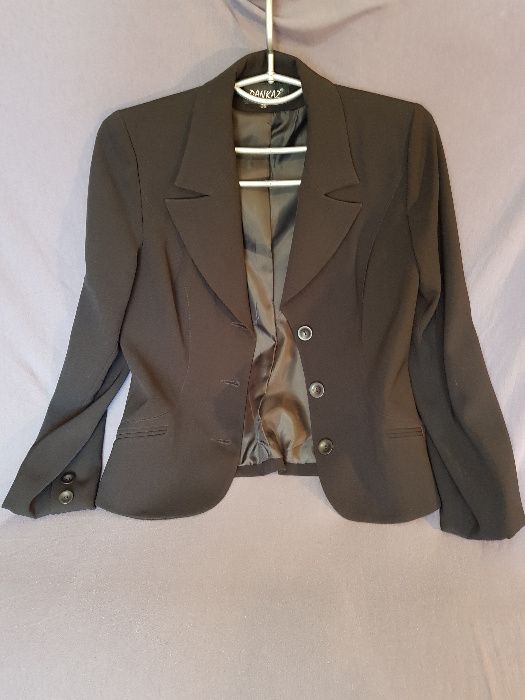 Kostium 3-częściowy (żakiet, spódnica, spodnie)