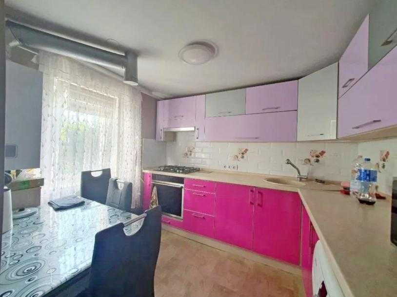 Продам будинок в Немишлянскоу районі. Неподалік пр. Тракторобудівників.