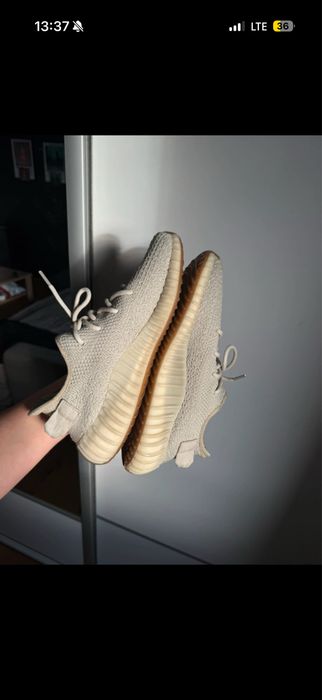yeezy boost 350 v2 sesame