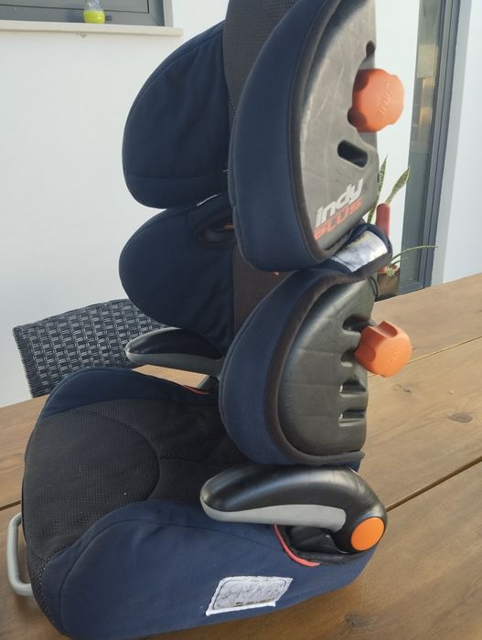 Cadeira auto para criança marca Indy plus