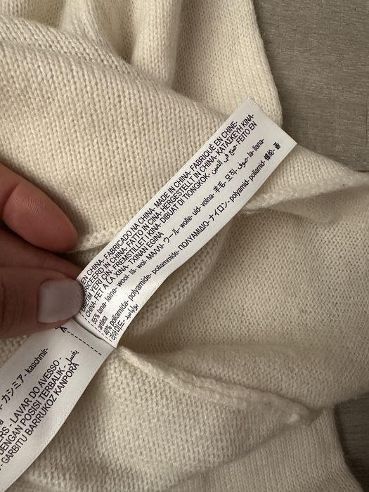 Молочный Свитер джемпер кашемир massimo dutti