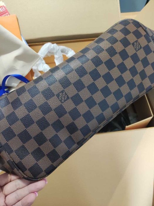 Torebka damska nowa neverfull, Skóra 521.68