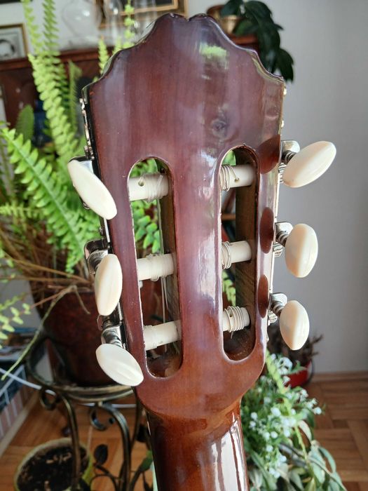 Gitara klasyczna 4/4 nowa