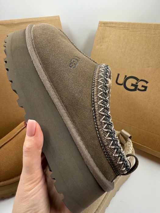 В наявності натуральні угги уггі Ugg Tazz