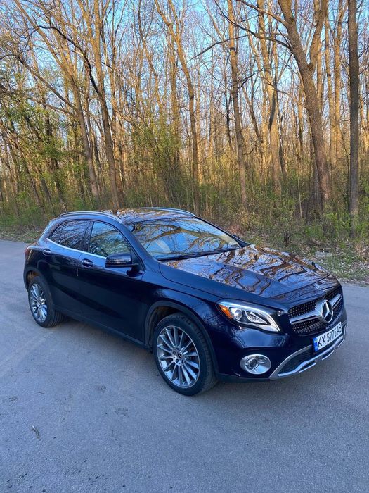 Продам Mercedes GLa-250 formatic