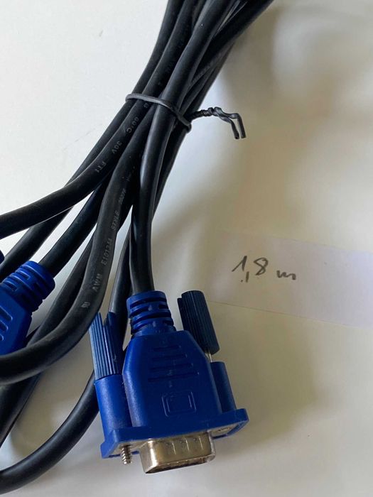 Kabel VGA-VGA video do monitora projektora przewód monitorowy dł. 1,8m